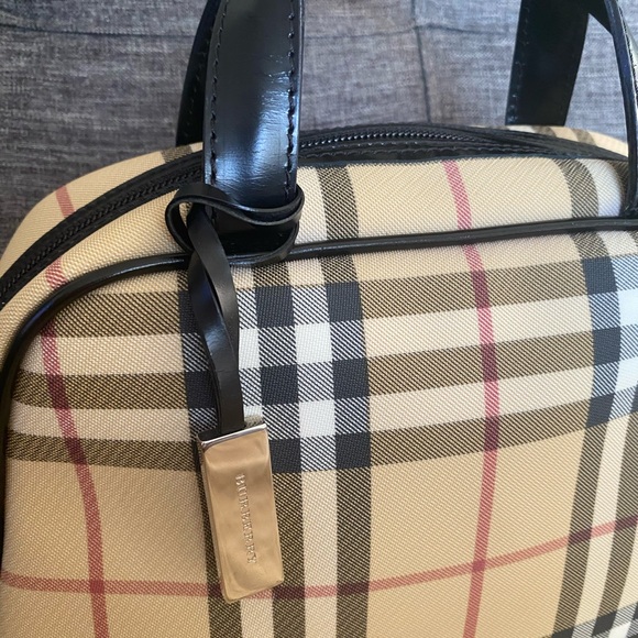 BURBERRY HANDBAG - Picture 2 of 5
